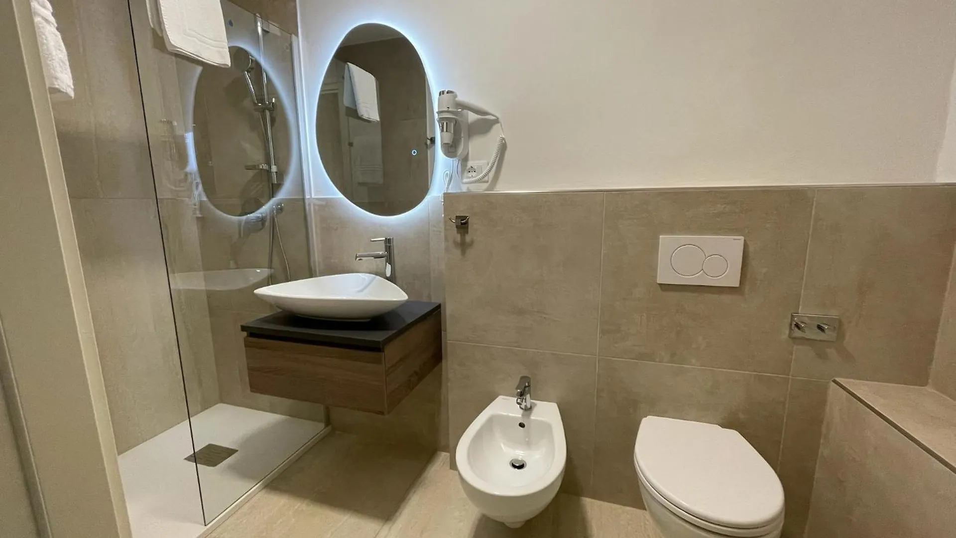 Il Genio - Residenza D'Epoca Hotel Pisa 0*,  Italy